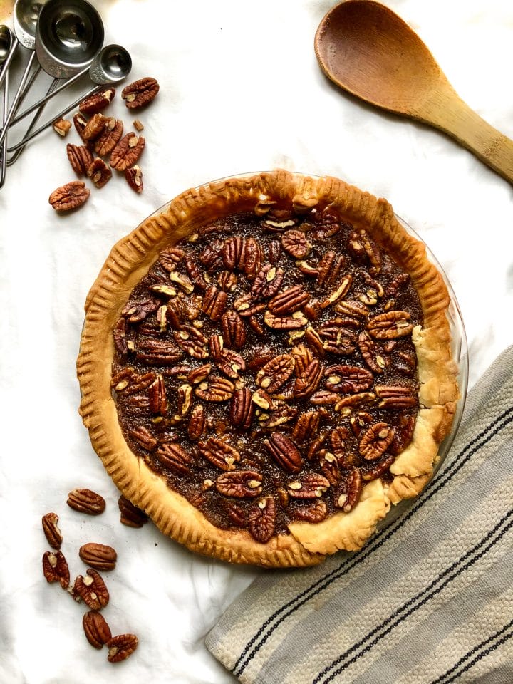 Pecan Pie that's made with just 8 ingredients in under an hour! Delicious and simple, totally vegan. 